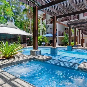 Charming 1 Bedroom - Close To Town & Apartment